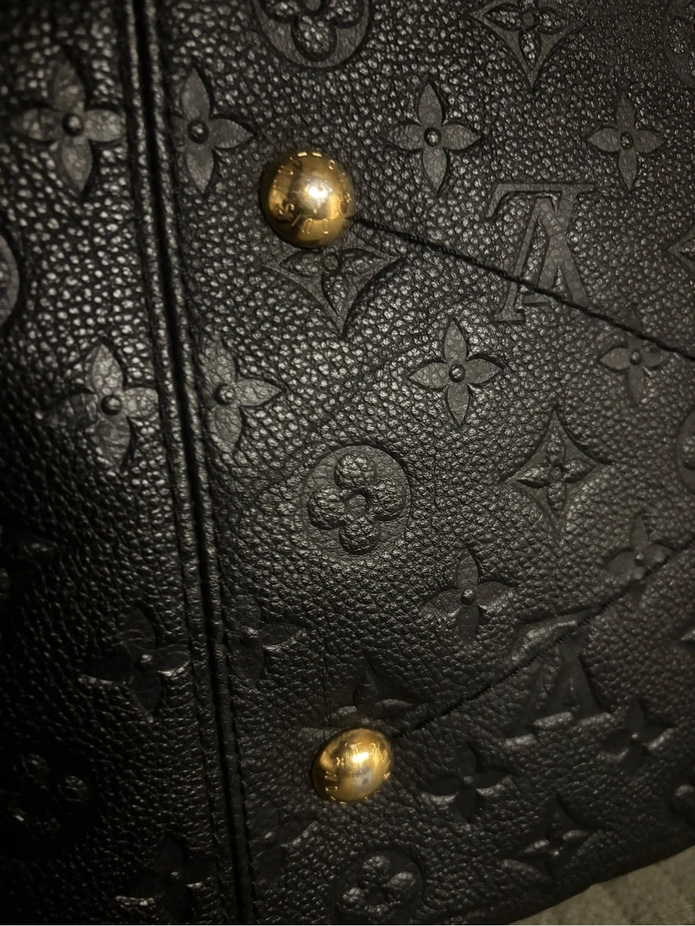 Louis Vuitton Artsy MM Hobo Bag AUTHENTIC